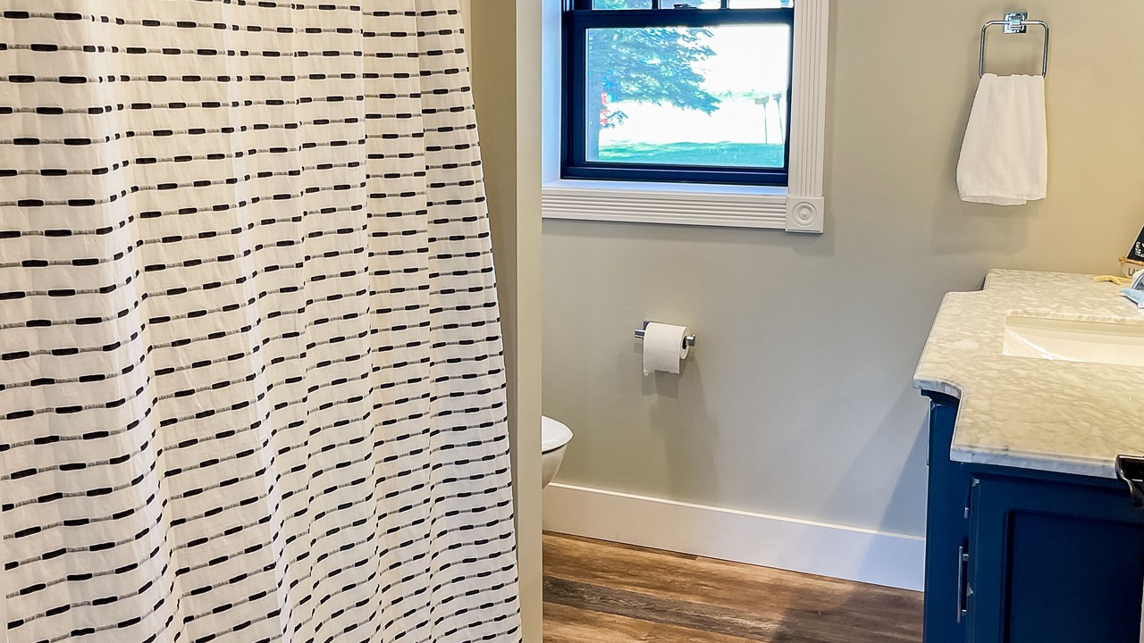 Photo of Bathroom in Sylvan Beach