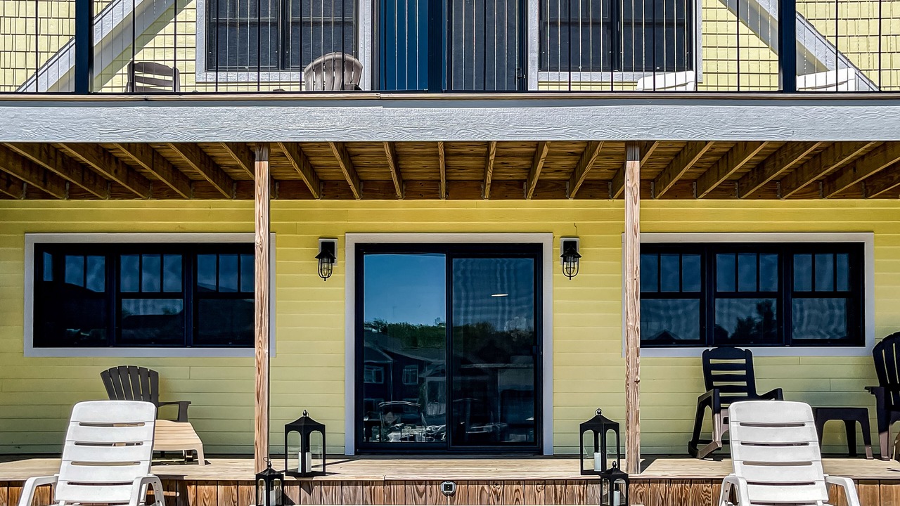 Photo of Patio Balcony in Sylvan Beach