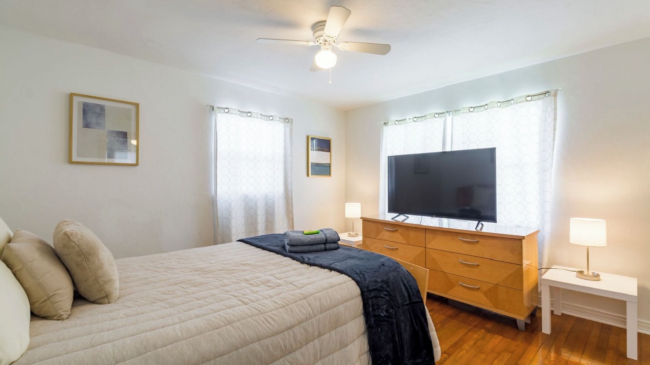 Photo of Bedroom in Park East