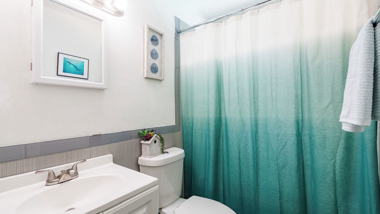 Photo of Bathroom in Park East