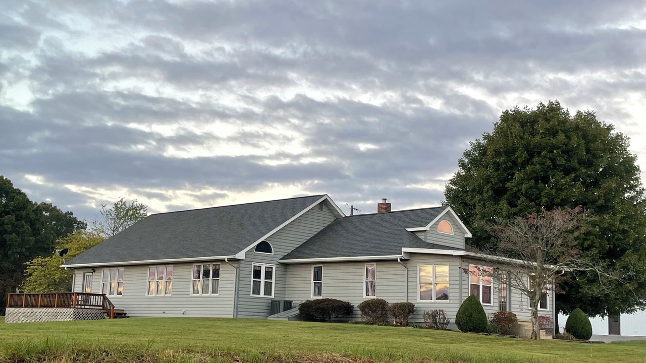 Photo of Outdoor in Cobden