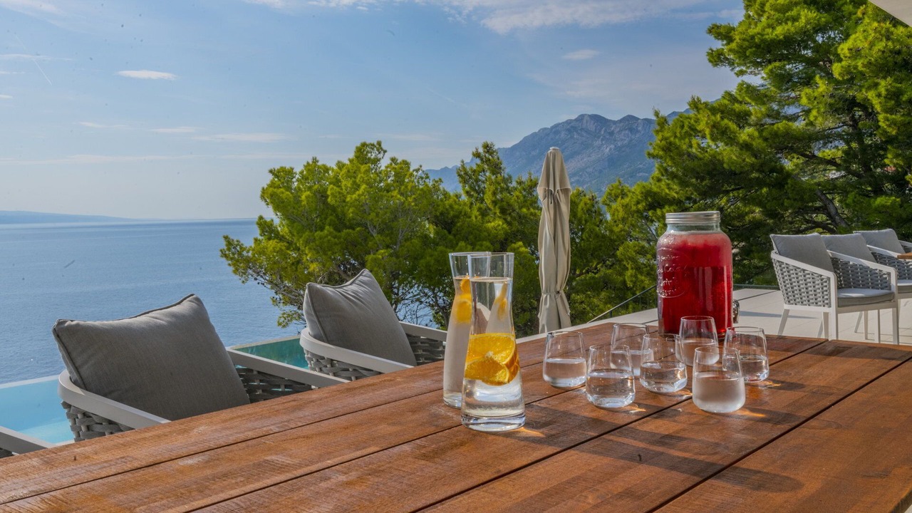 Photo of Outdoor in Brela