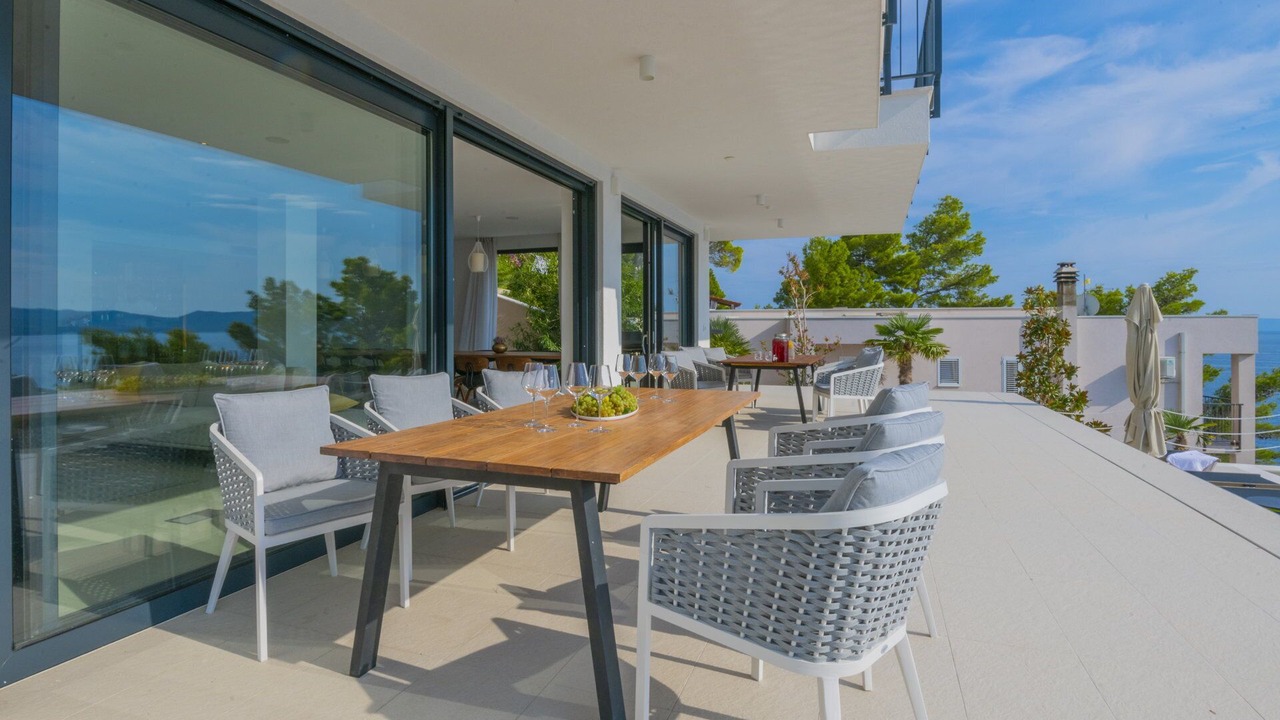 Photo of Outdoor in Brela