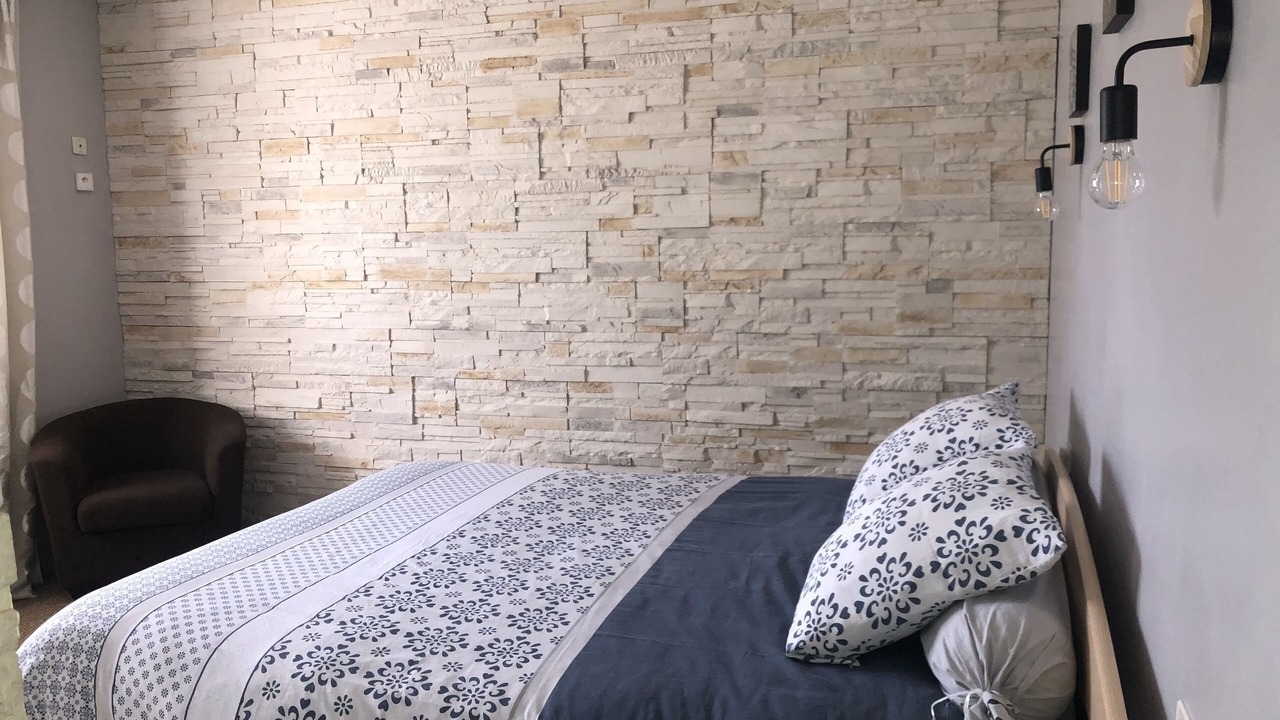 Photo of Bedroom in Fontenay-Saint-Pere