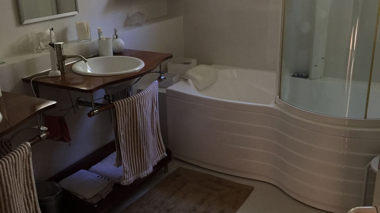 Photo of Bathroom in Fuveau