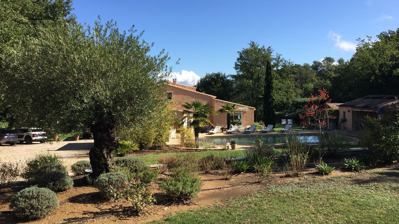 Photo of Outdoor in Fuveau