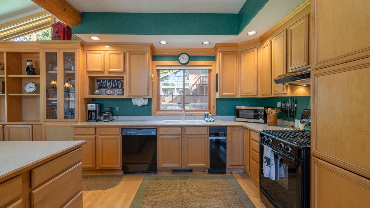 Photo of Kitchen in Tahoe Vista