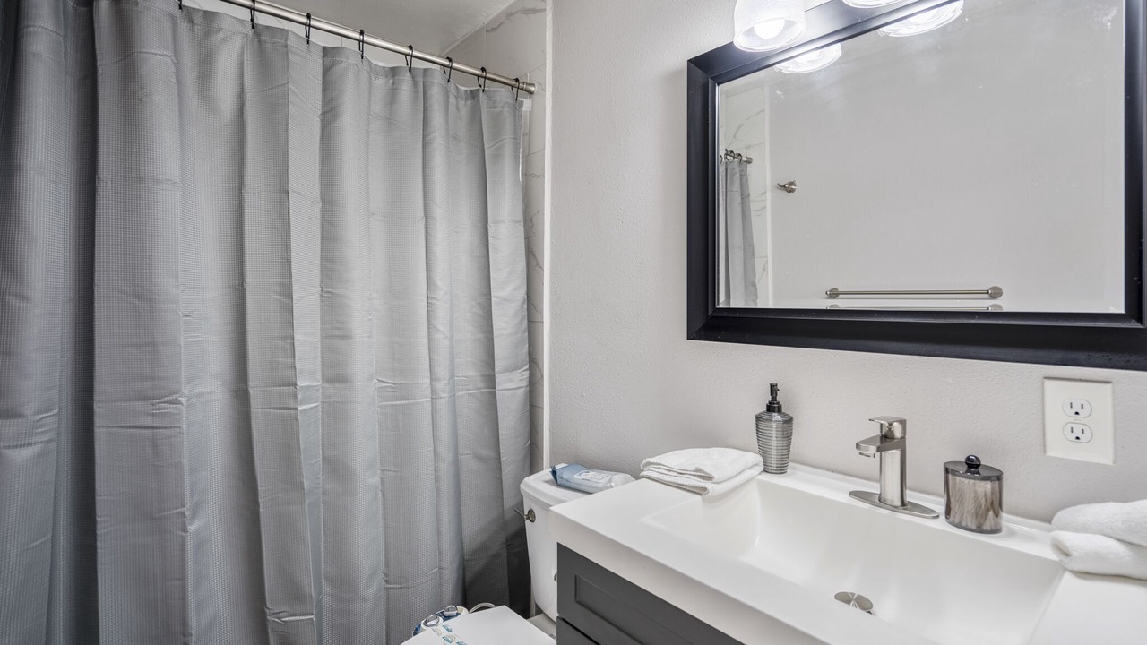 Photo of Bathroom in Washington Ave./ Memorial Park
