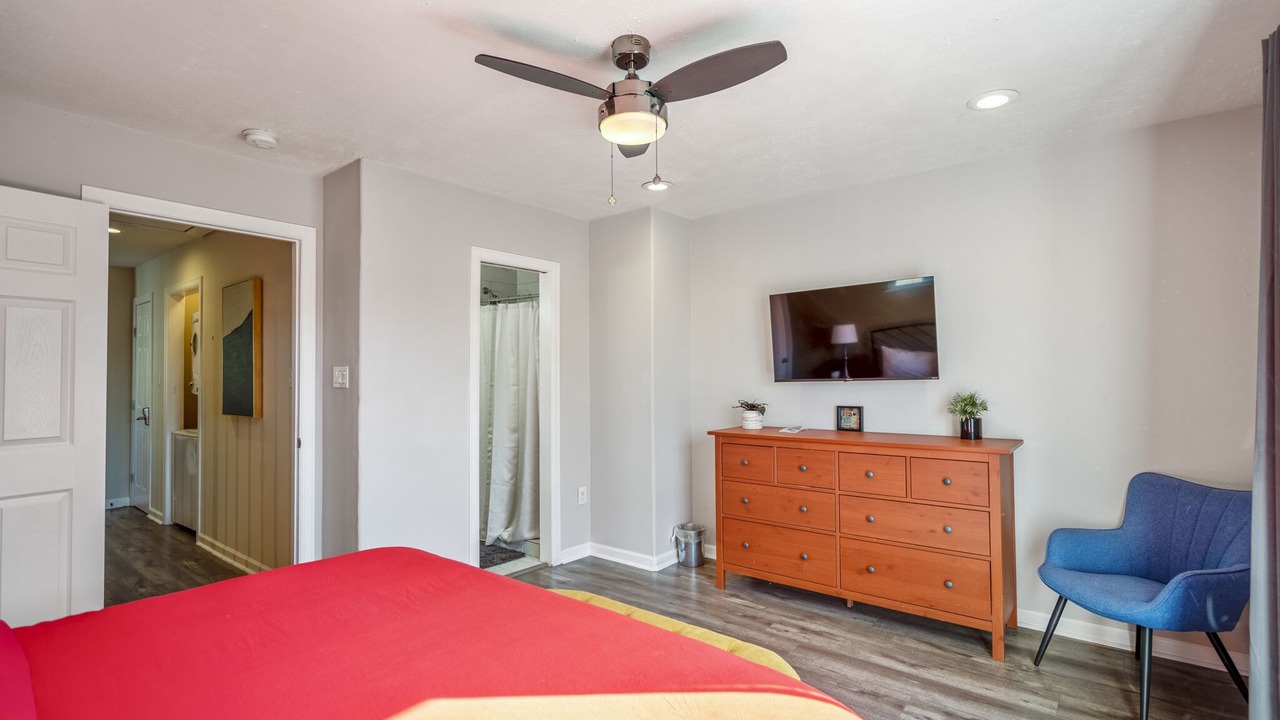 Photo of Bedroom in Washington Ave./ Memorial Park