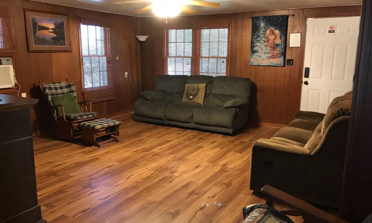 Photo of Livingroom in Jasper