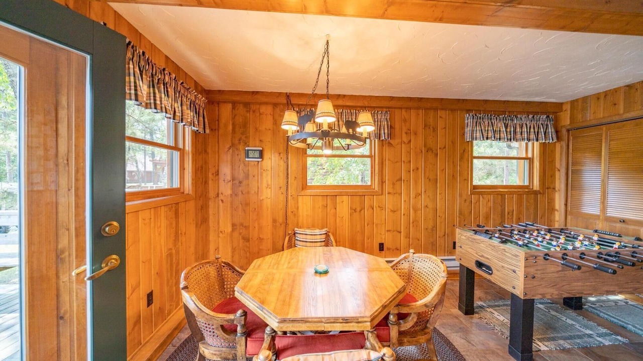 Photo of Bedroom in Crosslake