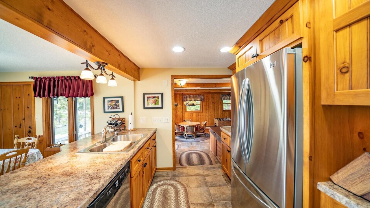 Photo of Bedroom in Crosslake