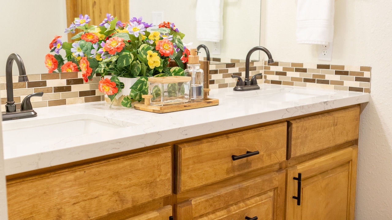 Photo of Bathroom in Willis