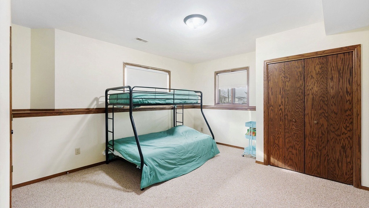 Photo of Bedroom in Lennox