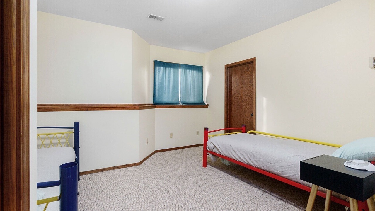 Photo of Bedroom in Lennox