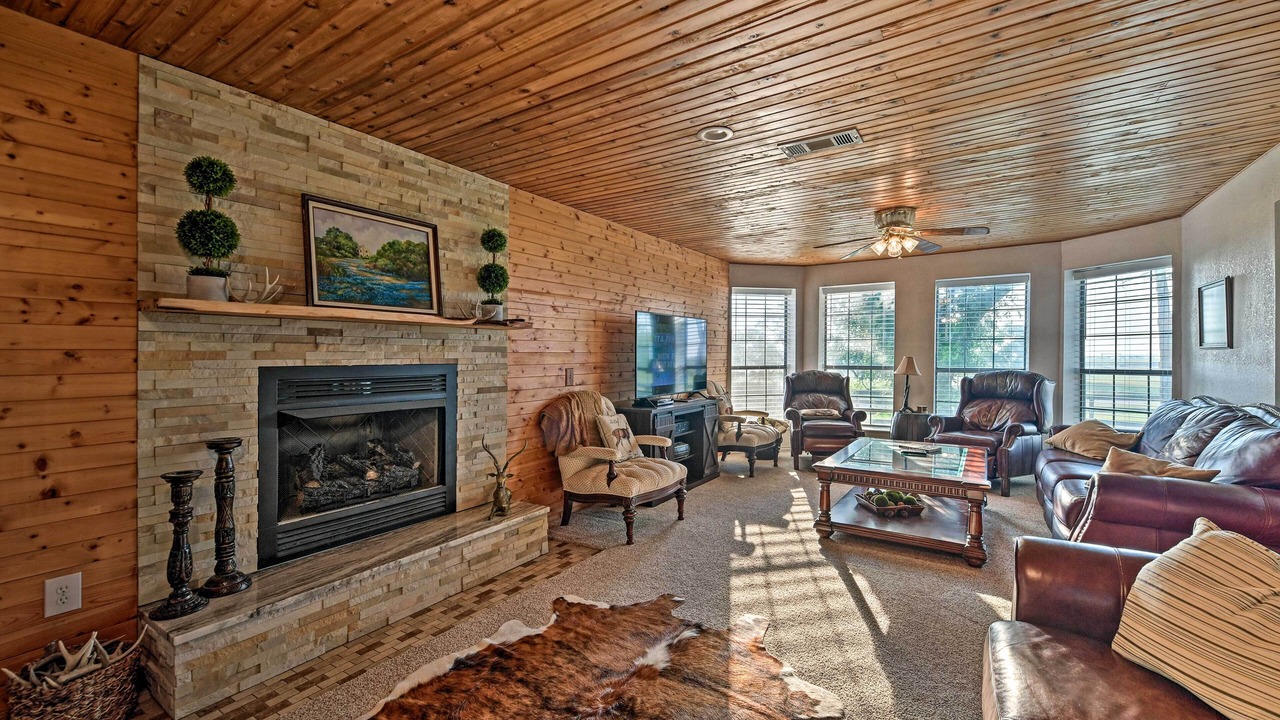 Photo of Livingroom in Energy