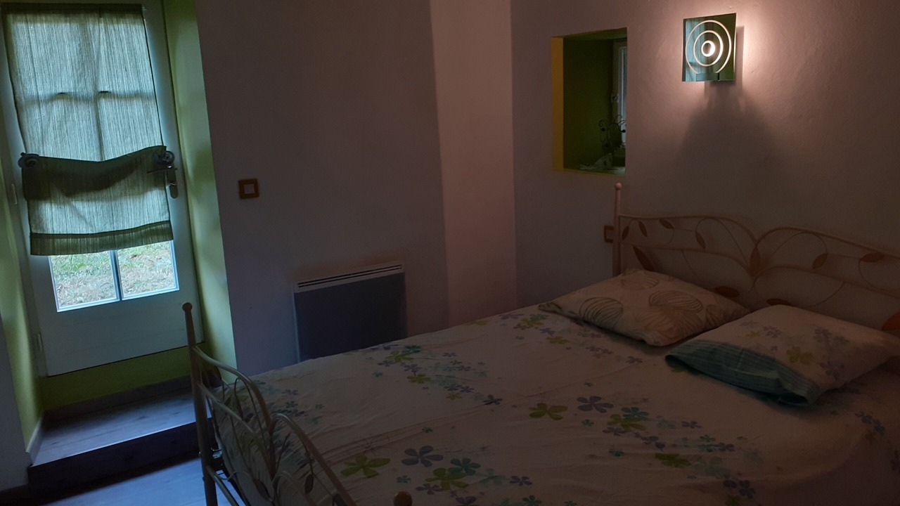 Photo of Bedroom in Osse-en-Aspe