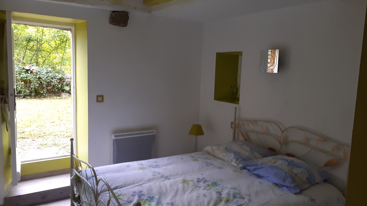 Photo of Bedroom in Osse-en-Aspe