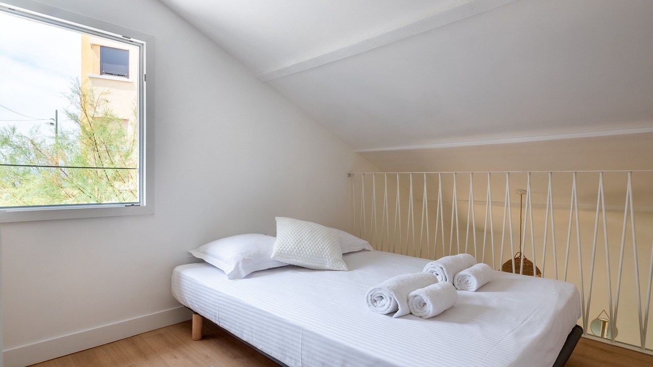 Photo of Bedroom in Endoume