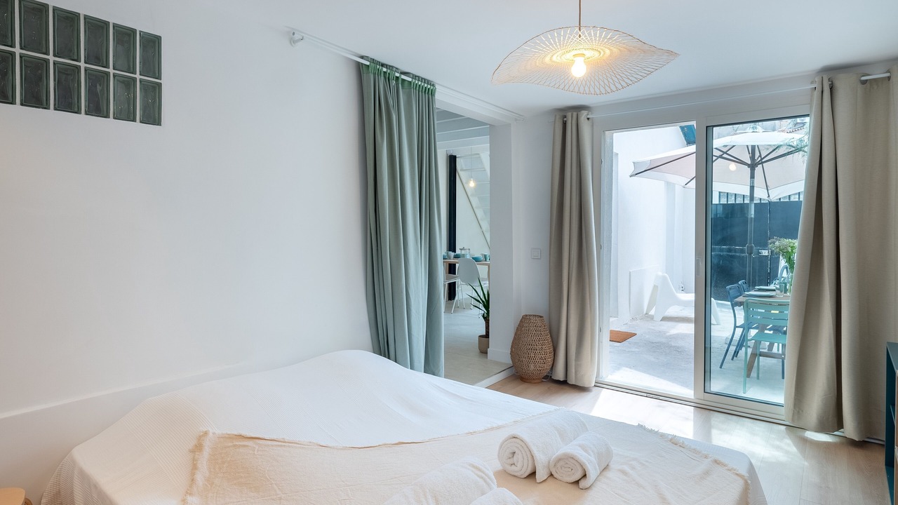 Photo of Bedroom in Endoume