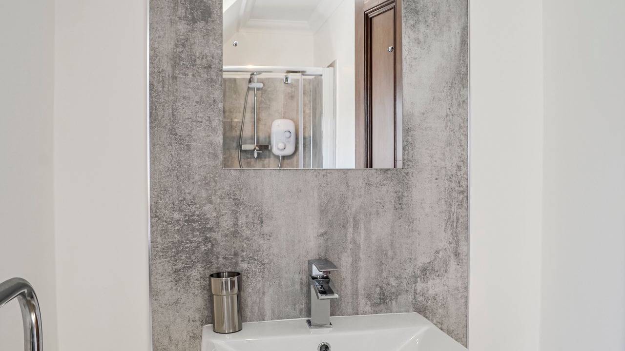 Photo of Bedroom in Lockerbie