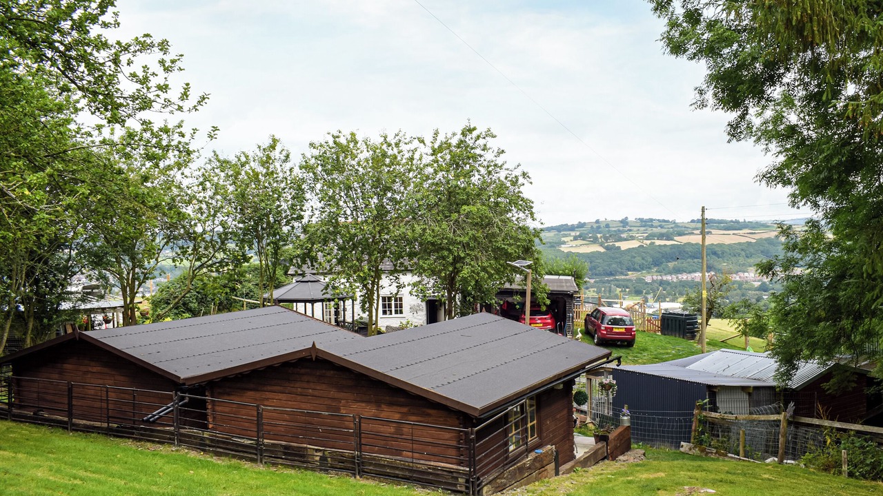 Photo of Others in Newtown