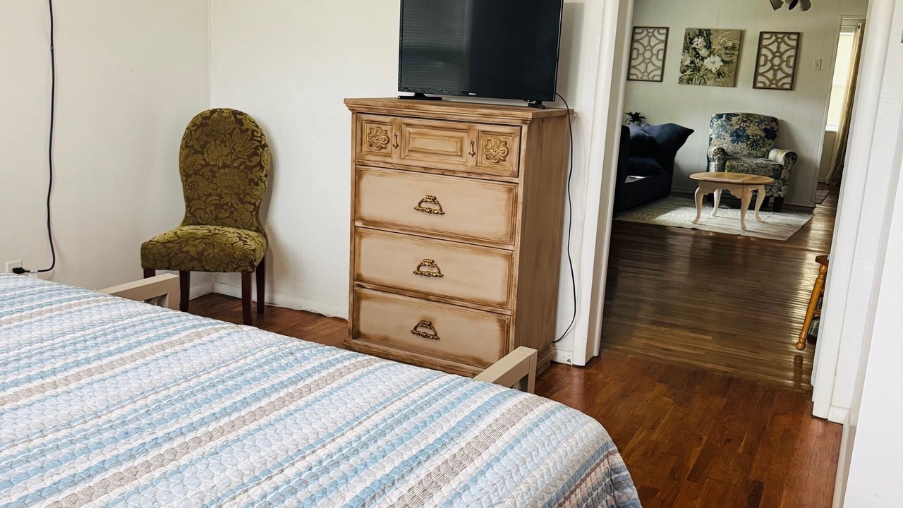 Photo of Bedroom in Crestline