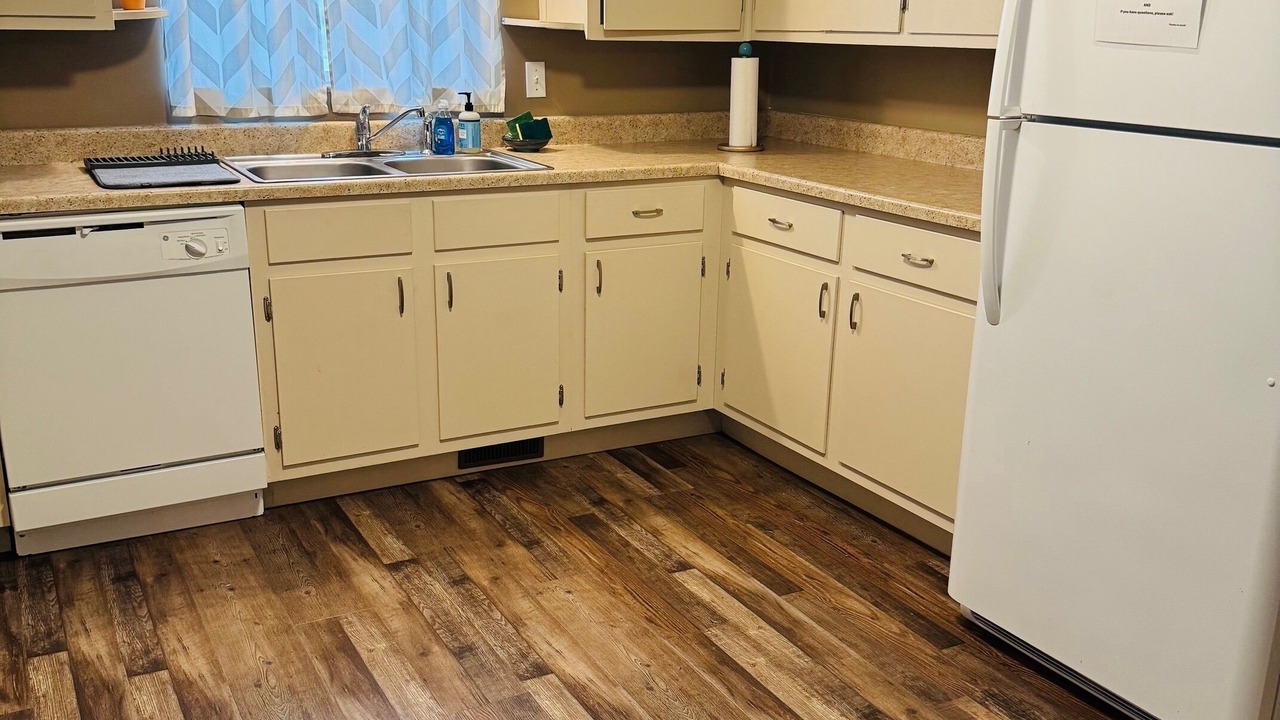 Photo of Kitchen in Crestline