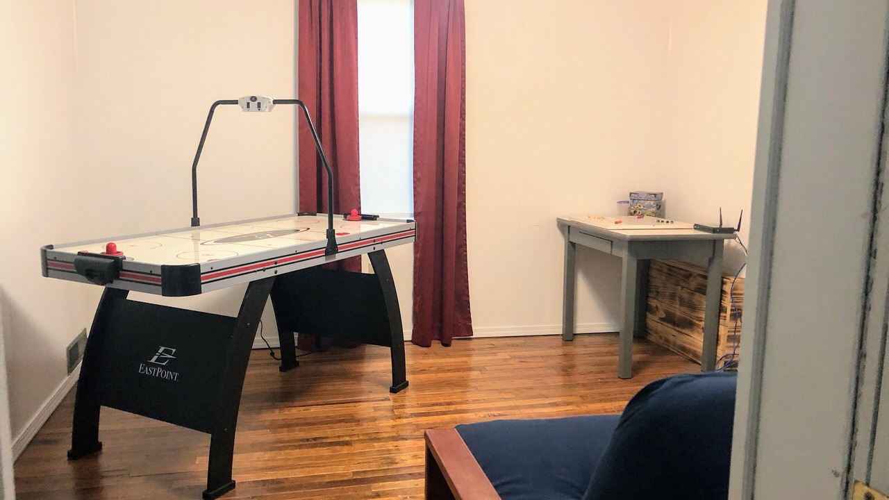 Photo of Bedroom in Crestline