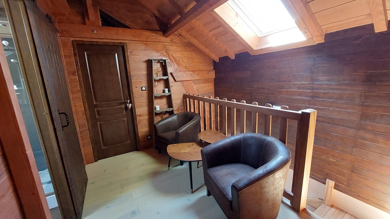 Photo of Others in Fouleix