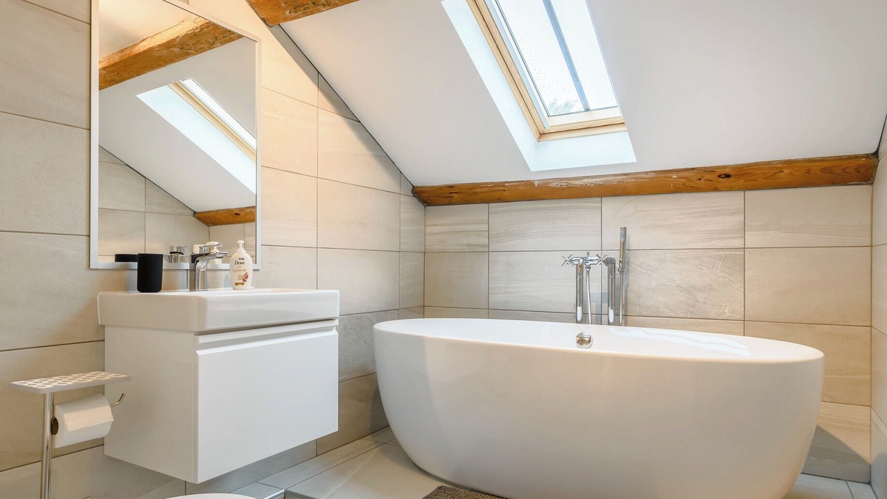 Photo of Bathroom in Giggleswick