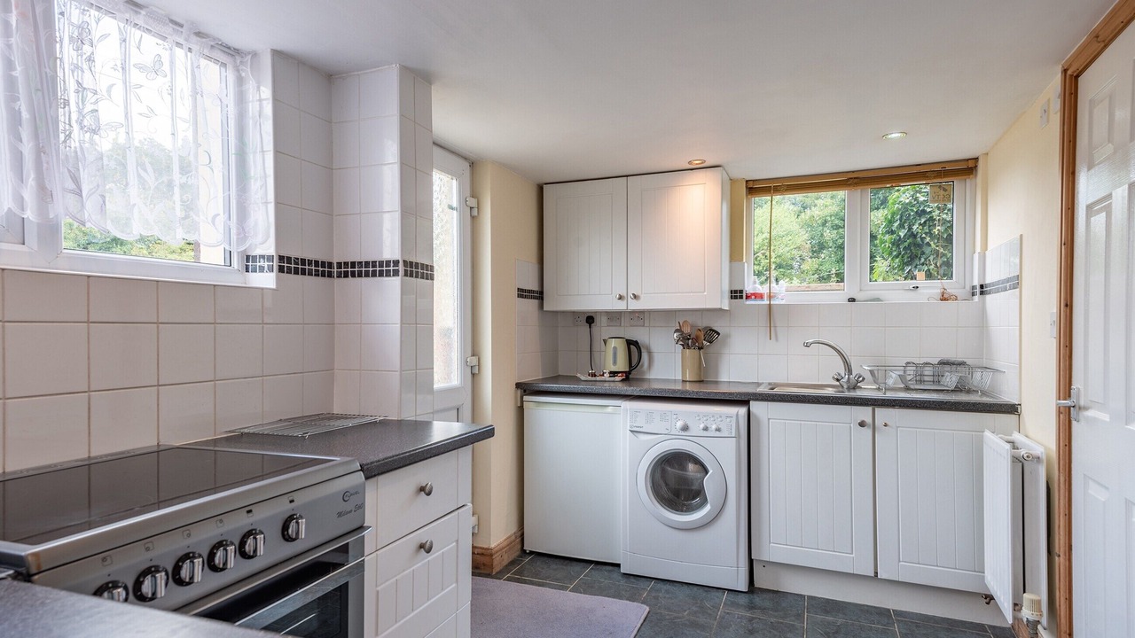 Photo of Others in Chapel Saint Leonards