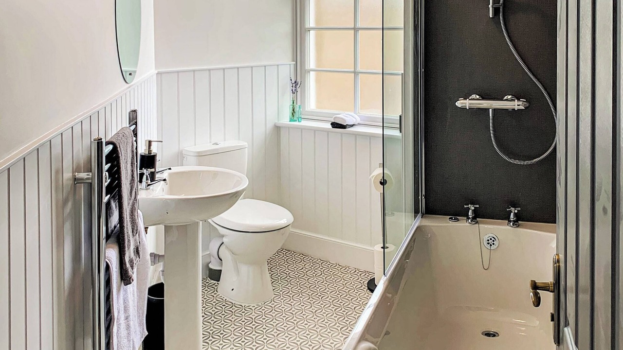 Photo of Bathroom in St. Margaret's Hope