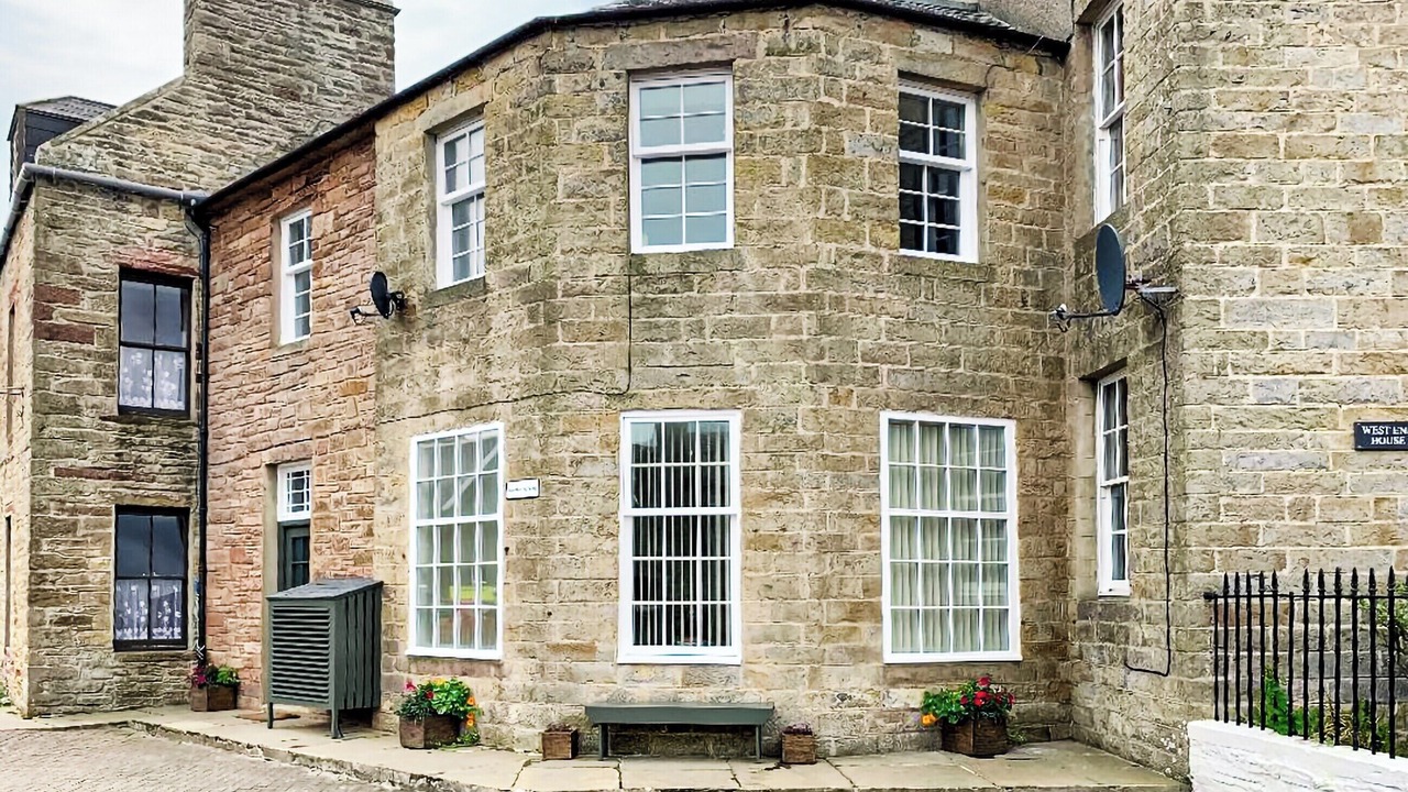 Photo of Others in St. Margaret's Hope