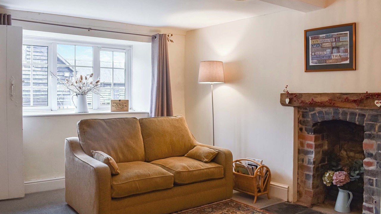 Photo of Bedroom in Tirabad