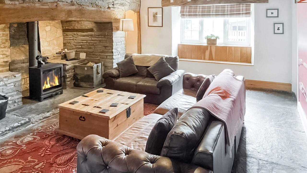 Photo of Bedroom in Tirabad