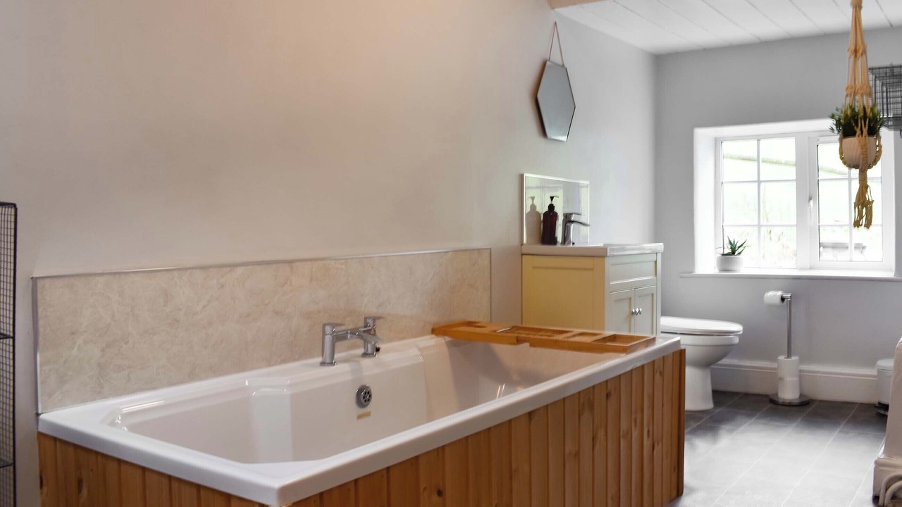 Photo of Bathroom in Tirabad