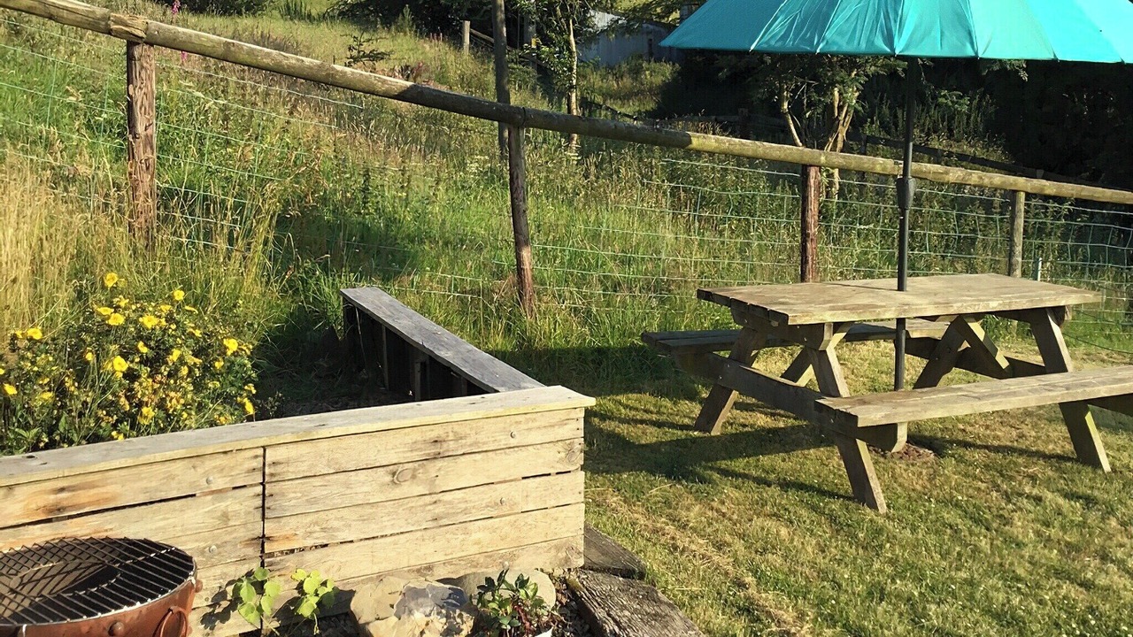 Photo of Outdoor in Tirabad