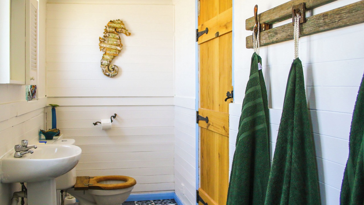 Photo of Bathroom in Dungeness