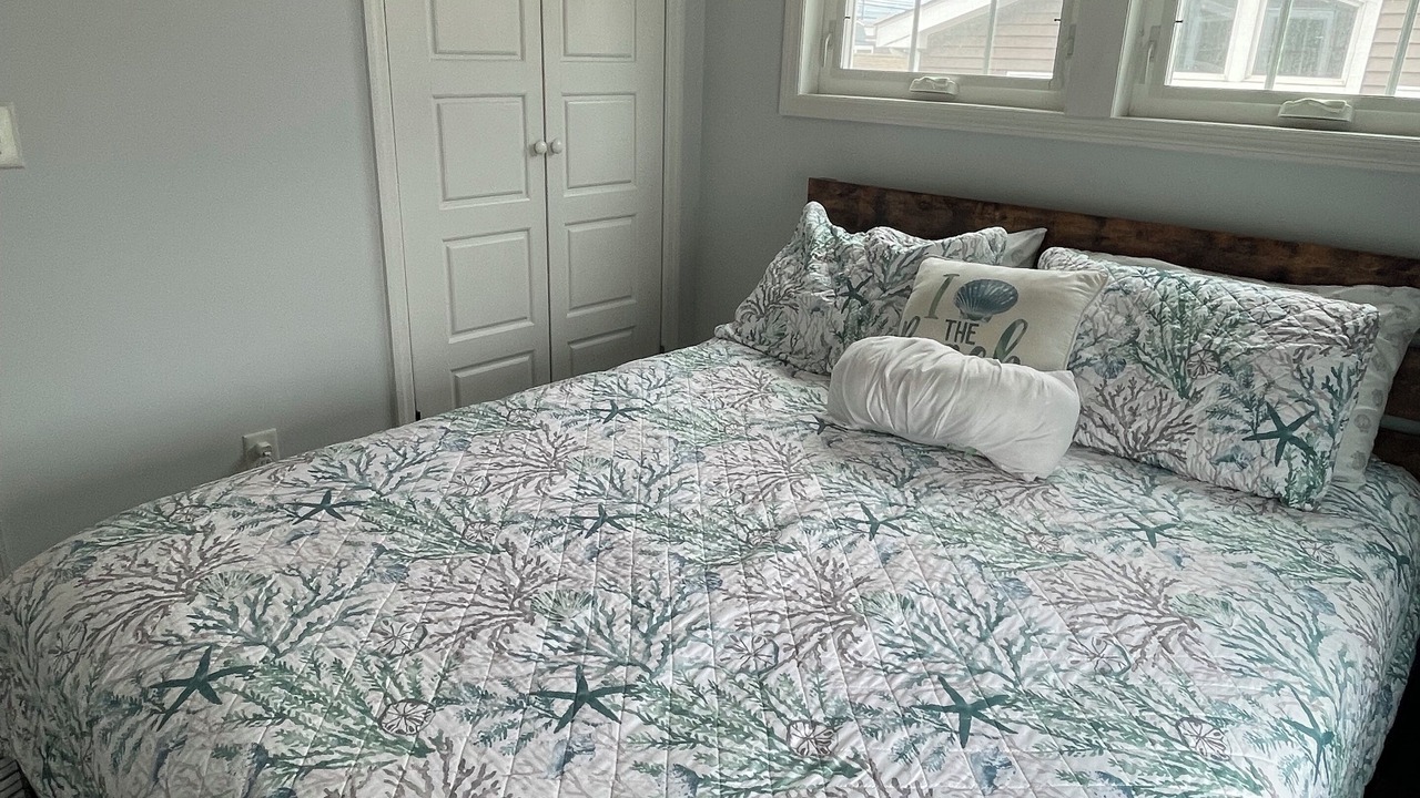 Photo of Bedroom in Dover Beaches North