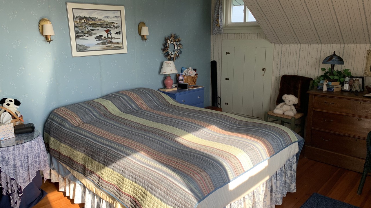 Photo of Bedroom in Jonesport