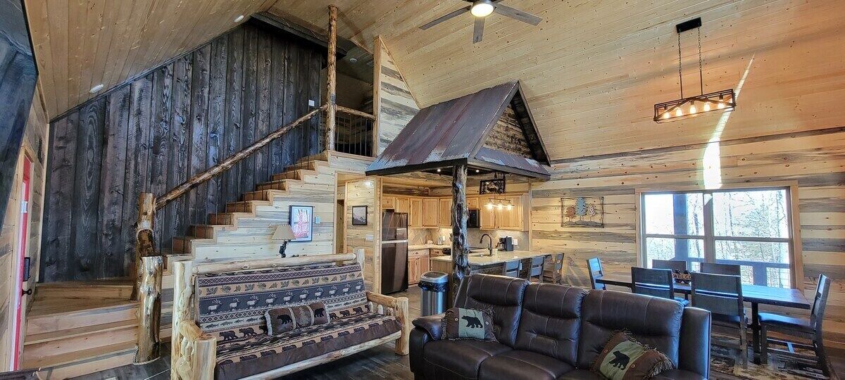 Photo of Livingroom in Board Camp