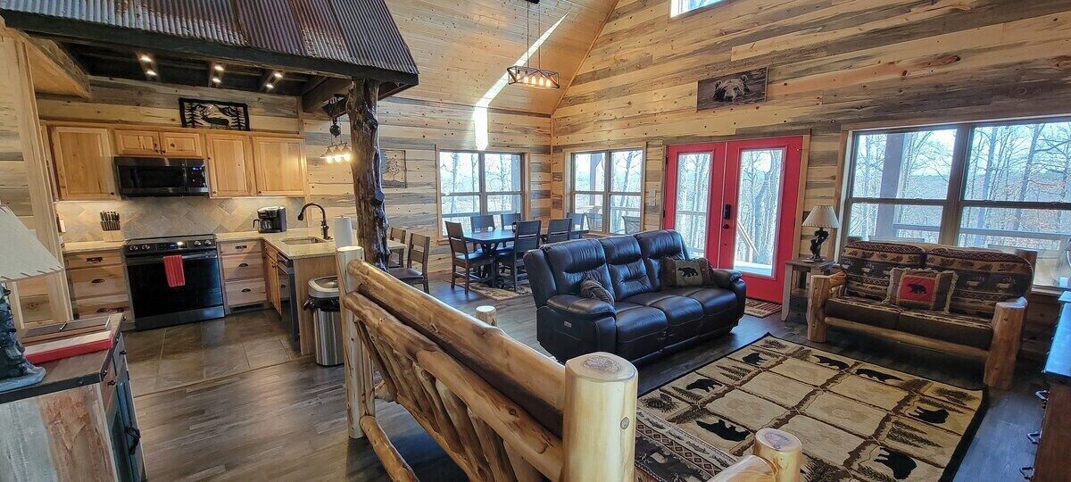 Photo of Livingroom in Board Camp