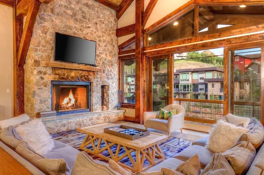 Photo of Livingroom in Deer Valley