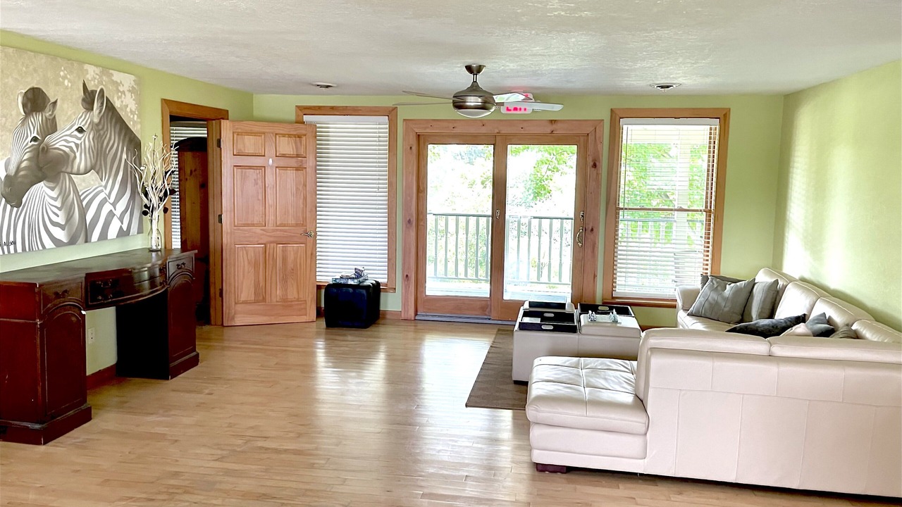 Photo of Livingroom in Gasport