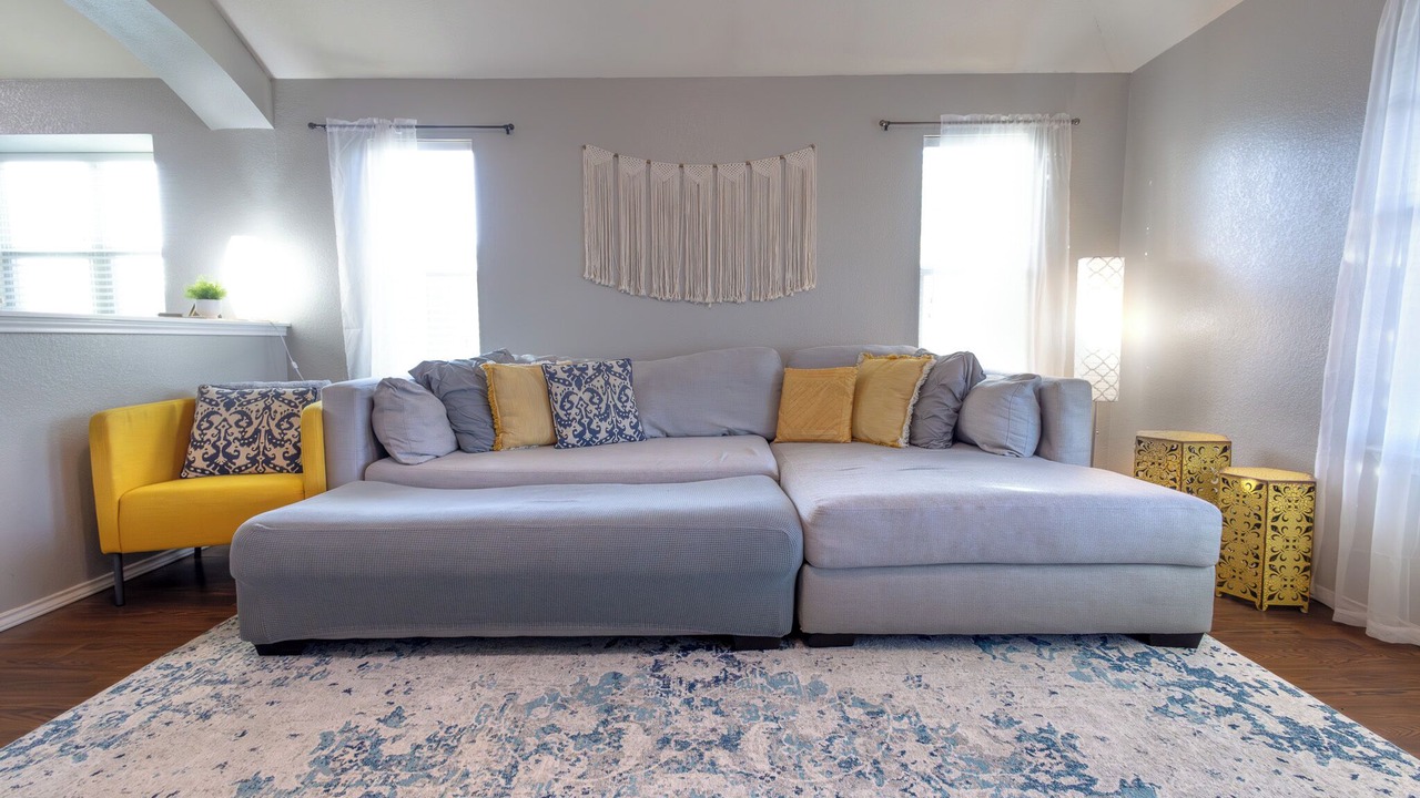Photo of Livingroom in Kyle