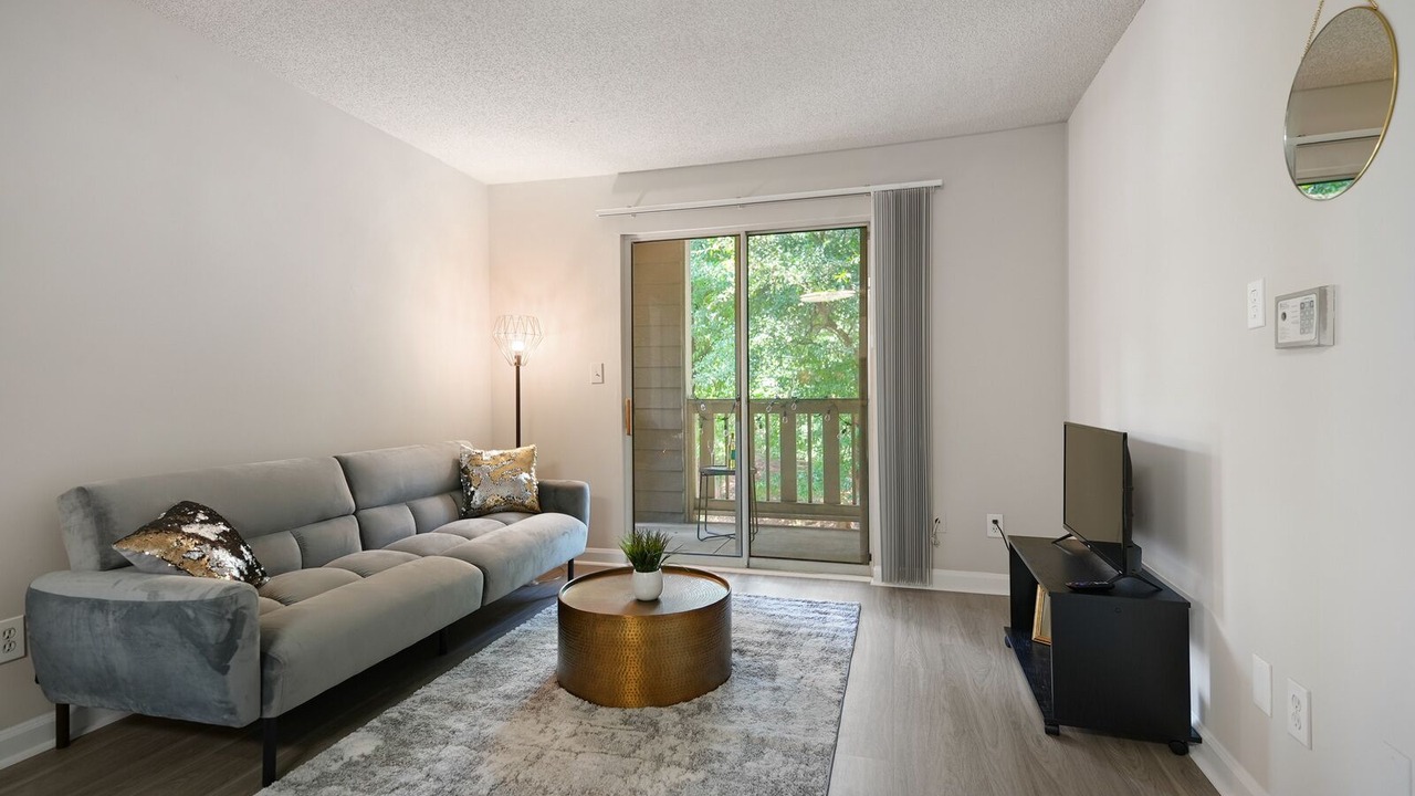 Photo of Livingroom in Loring Heights