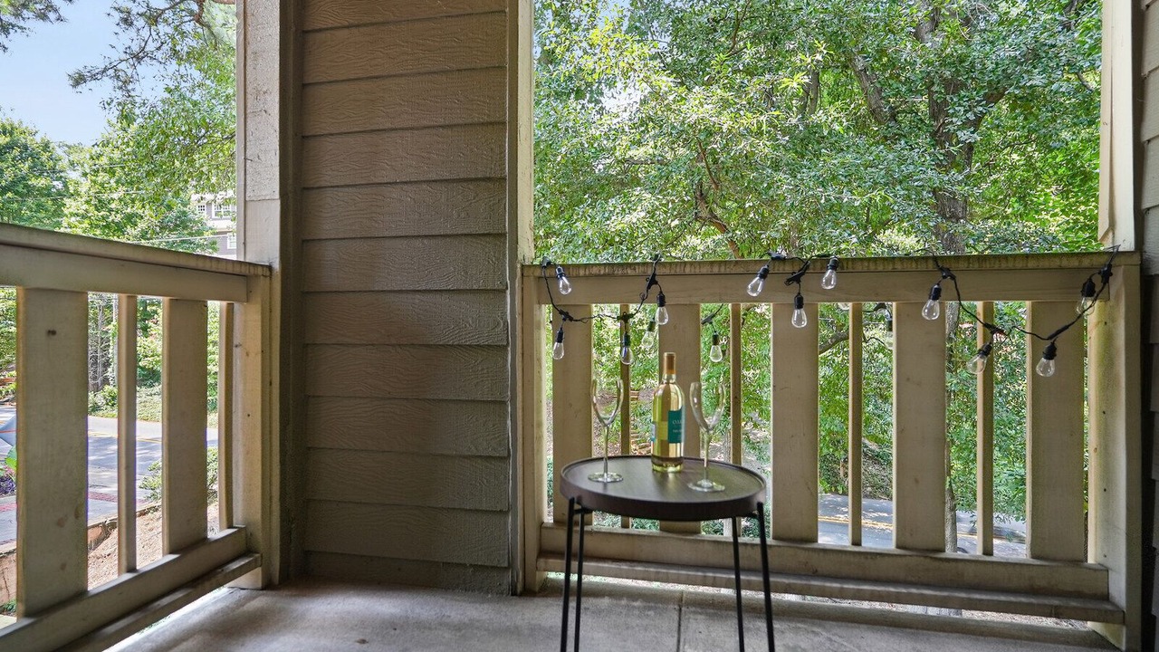 Photo of Outdoor in Loring Heights