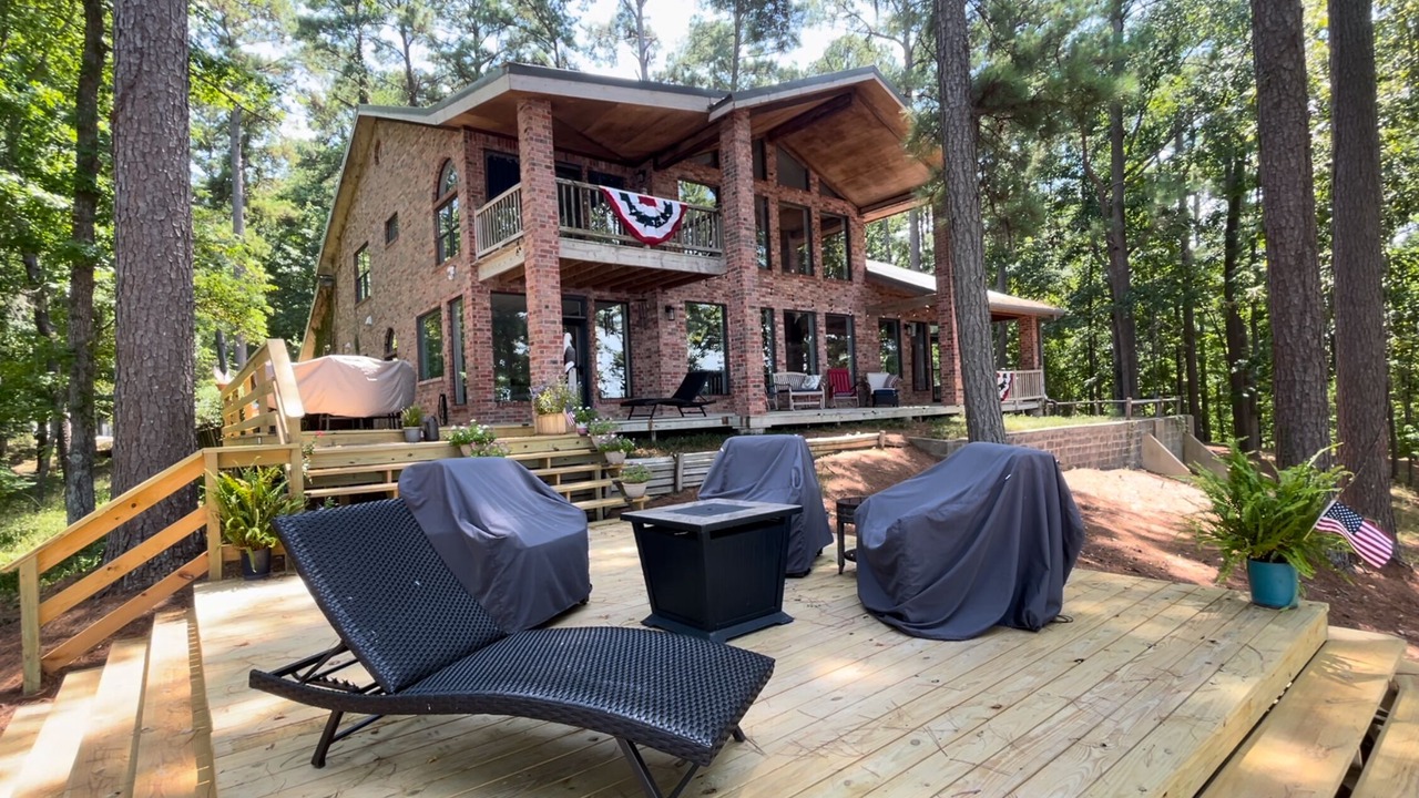Photo of Patio Balcony in Huntington