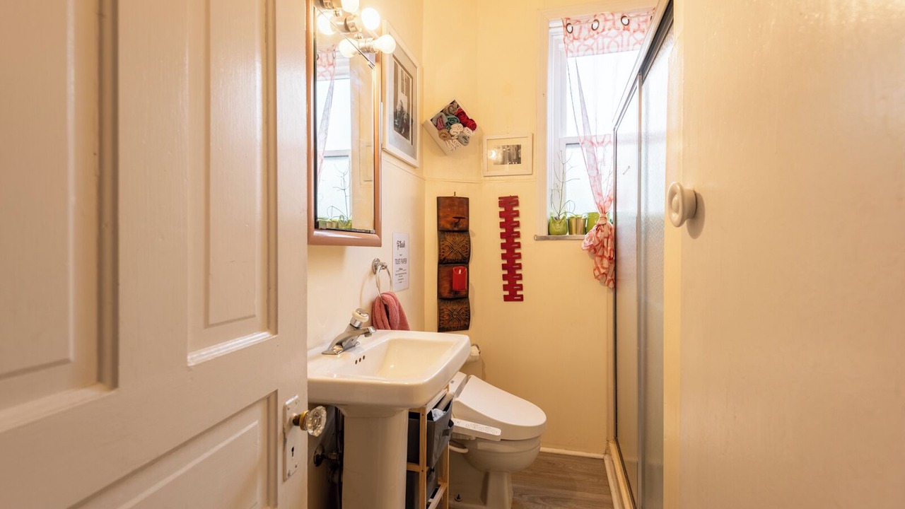 Photo of Bathroom in St. Louis